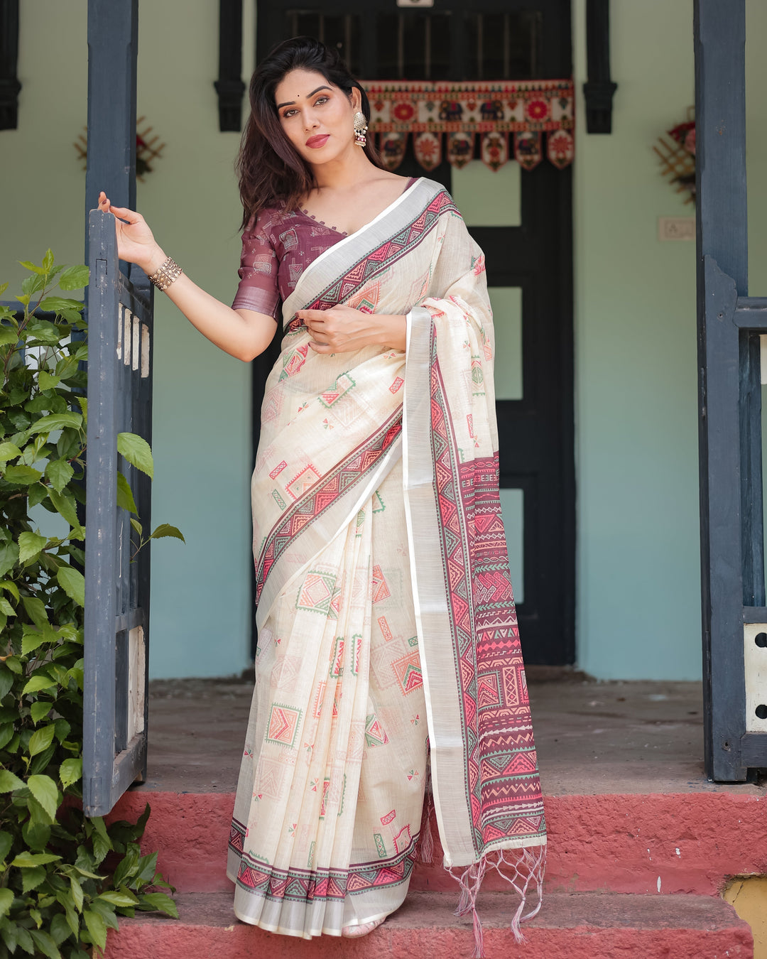 Off-white Pure Cotton Linen Saree with Intricate Geometric Pattern and Tassels on Edges LINEN H 131140