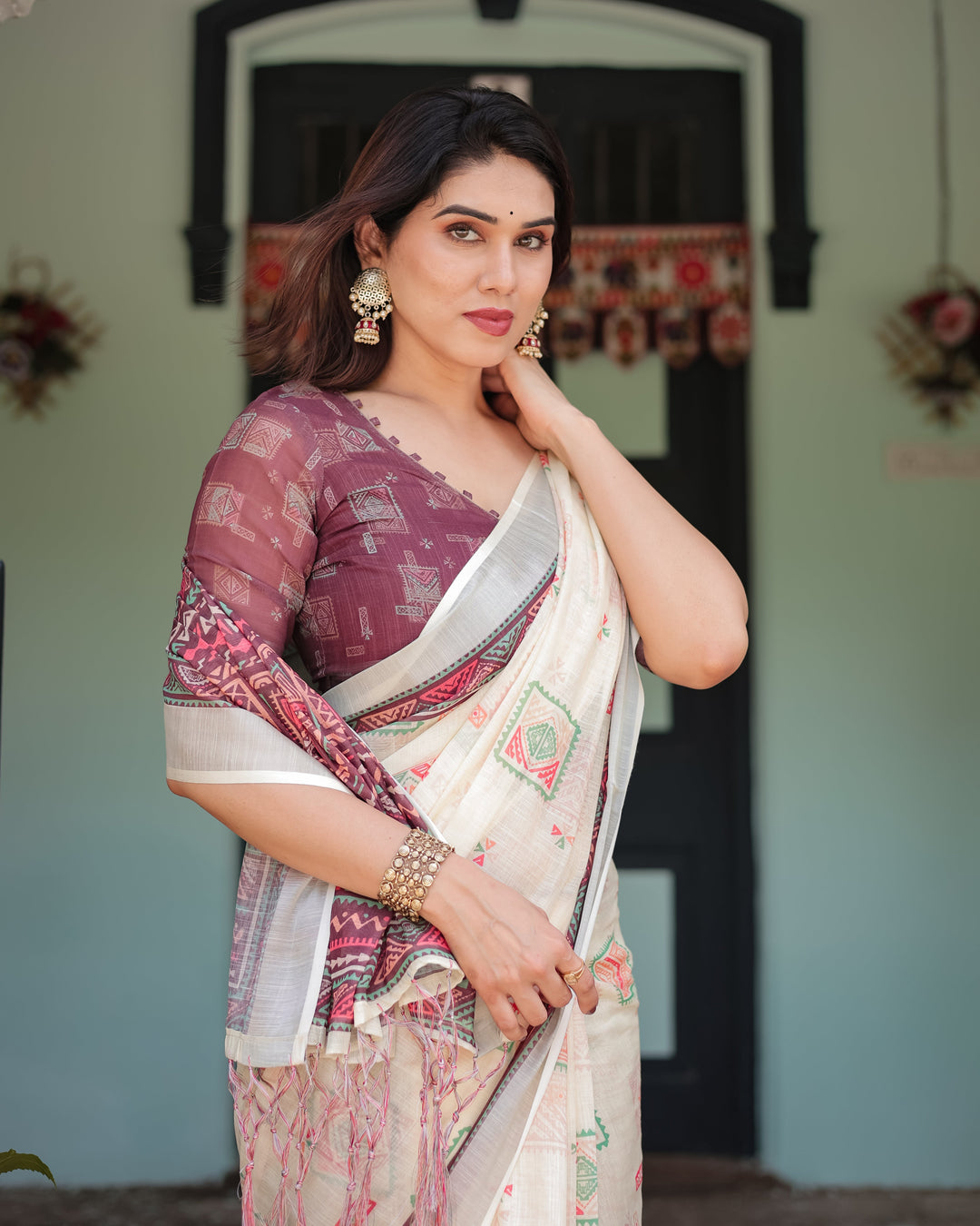 Off-white Pure Cotton Linen Saree with Intricate Geometric Pattern and Tassels on Edges LINEN H 131140