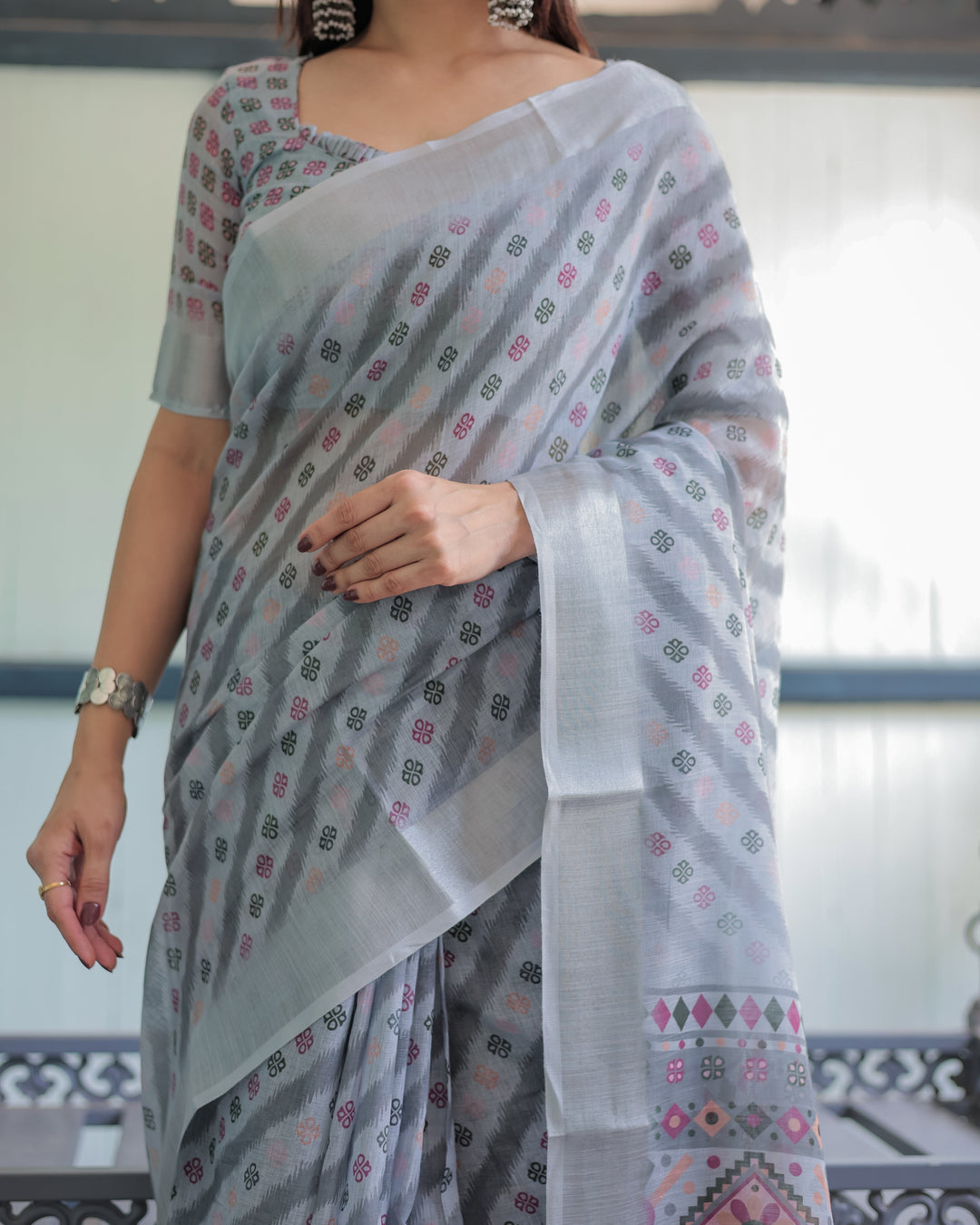 Grey Pastel Geometric & Floral Print Pure Cotton Linen Saree with Blouse and Tassels LINEN H 141150