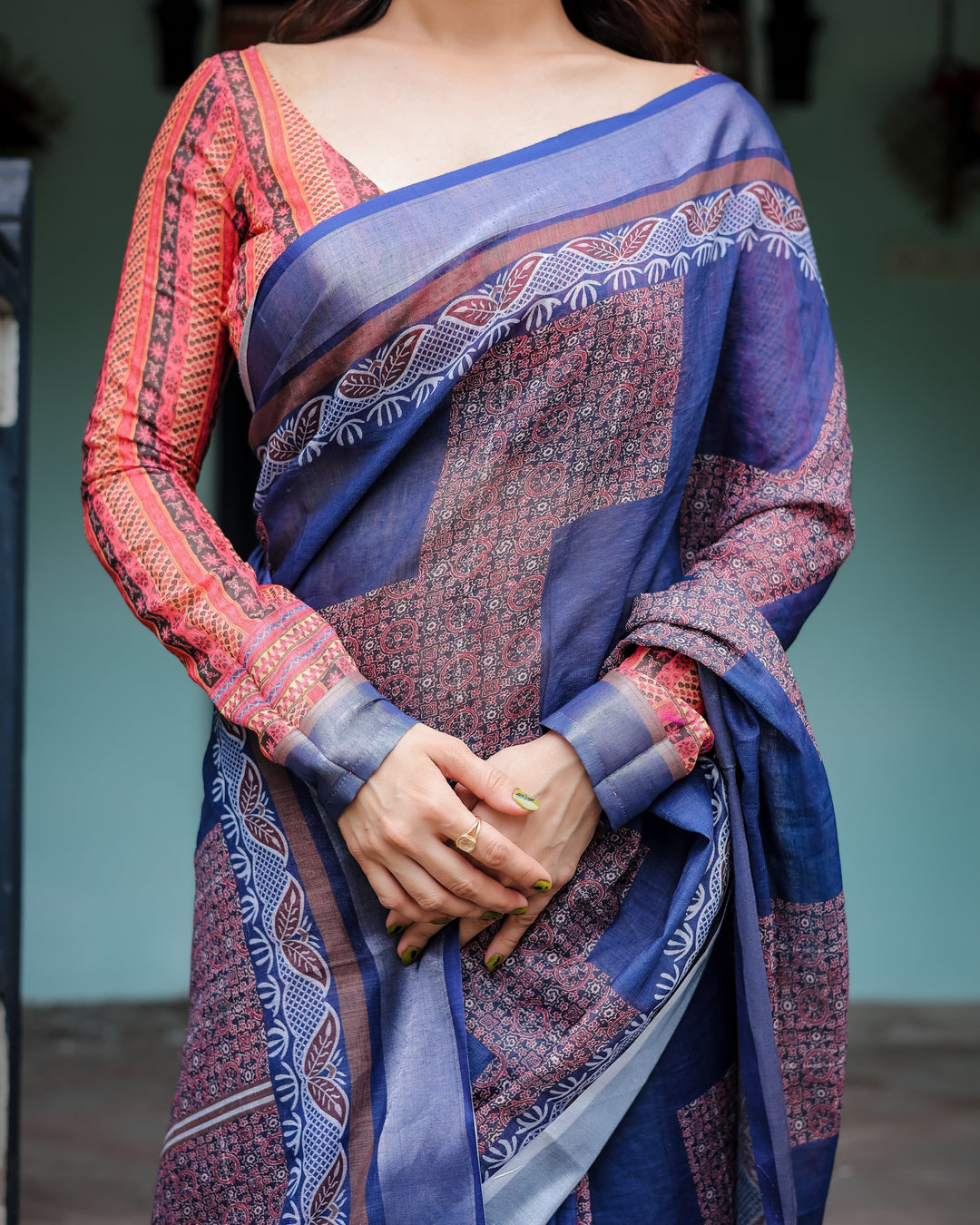 Navy Blue & Red Pure Cotton Linen Saree with Blouse and Tassels on Edges LINEN H 121130