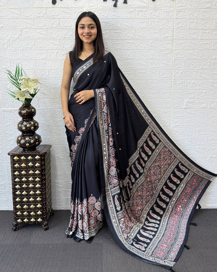 Classic Black Modal Silk Saree with Paisley Designer Pallu, Intricate Floral Border & Traditional Ethnic Print