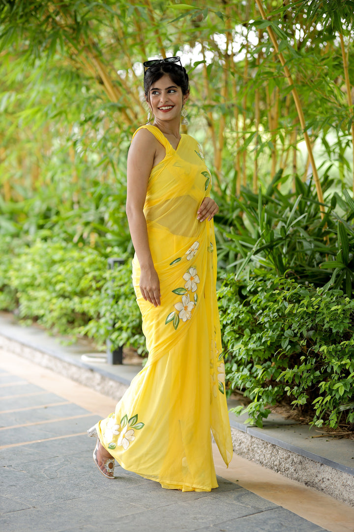 Sunshine Yellow Georgette Saree with Hand-Painted White Floral Motifs – Attached Blouse – 5.5 Meters