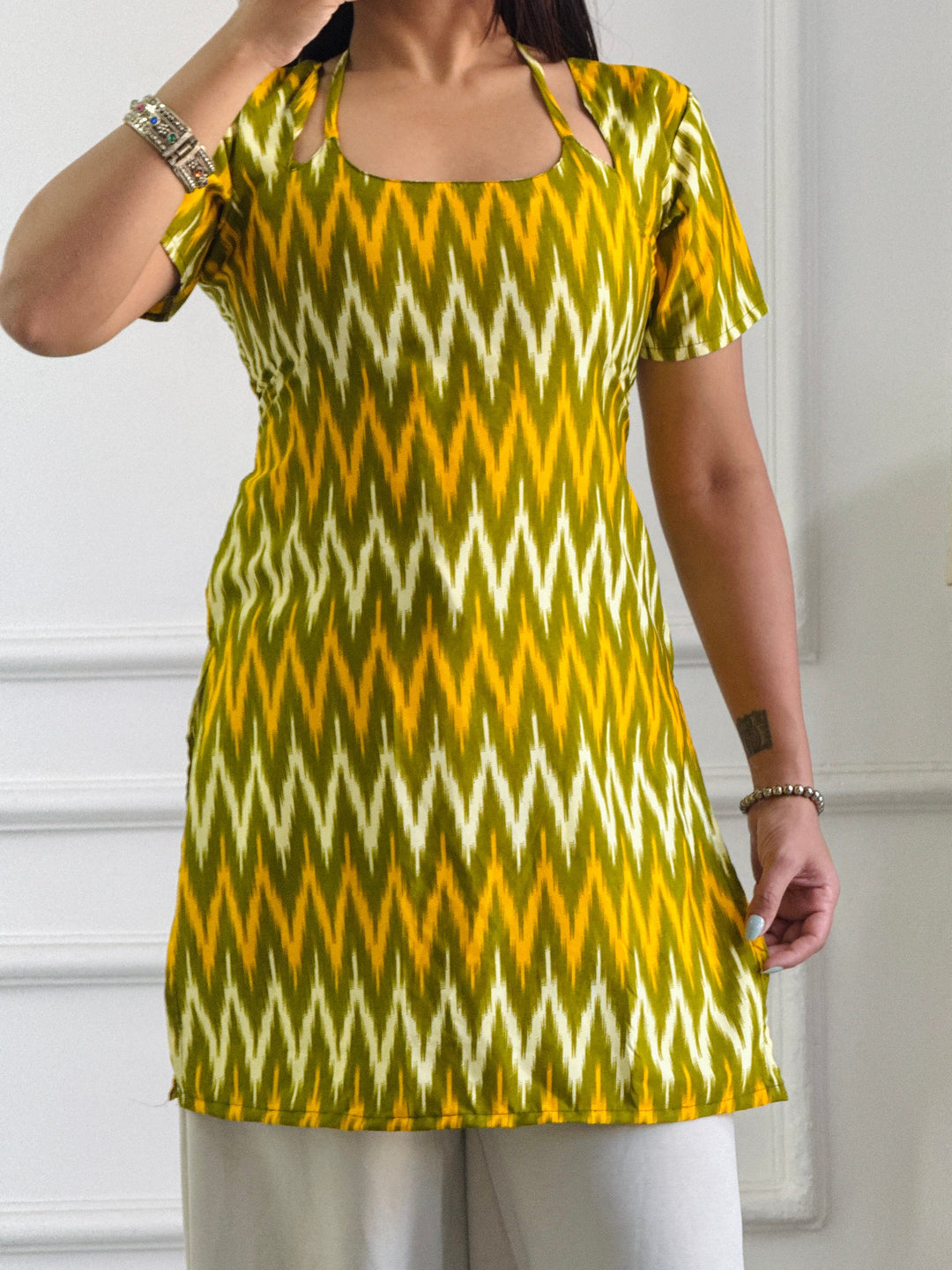 Olive Green Chevron Print Cambric Cotton Kurti with Corset Back