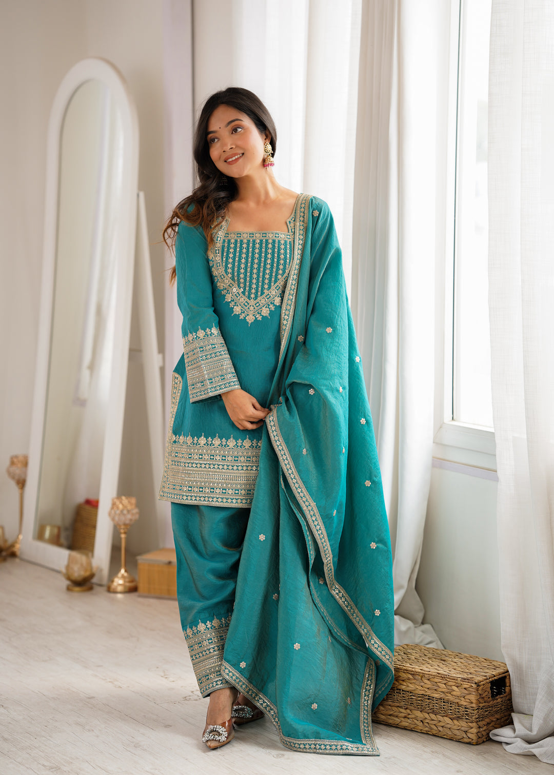 Women’s Teal Blue Embroidered Kurta Salwar Set with Dupatta – Festive Ethnic Wear