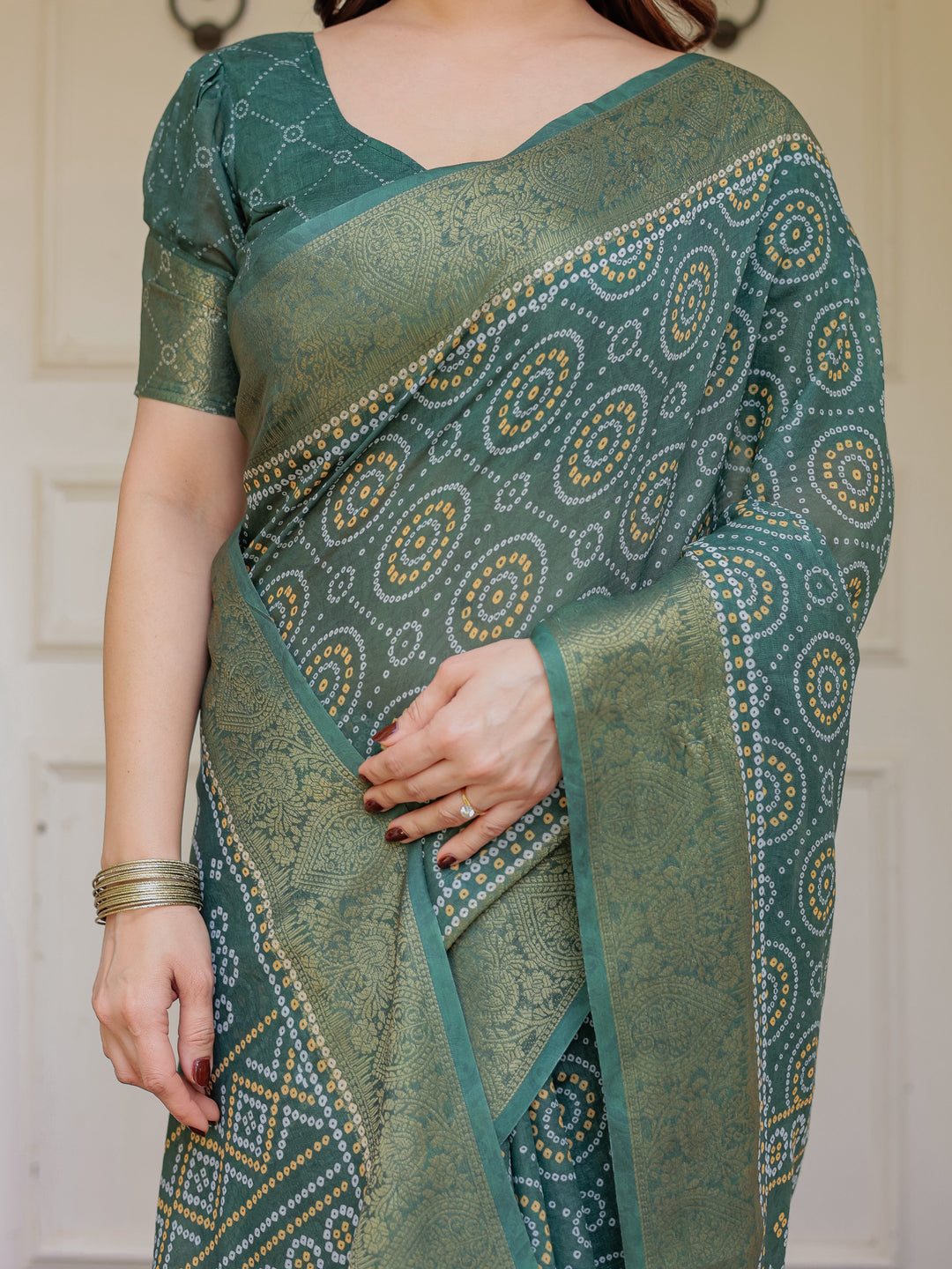 Bottle Green Handloom Cotton Bandhani Inspired Printed Saree with Zari Border & Tassels – Traditional Ethnic Wear