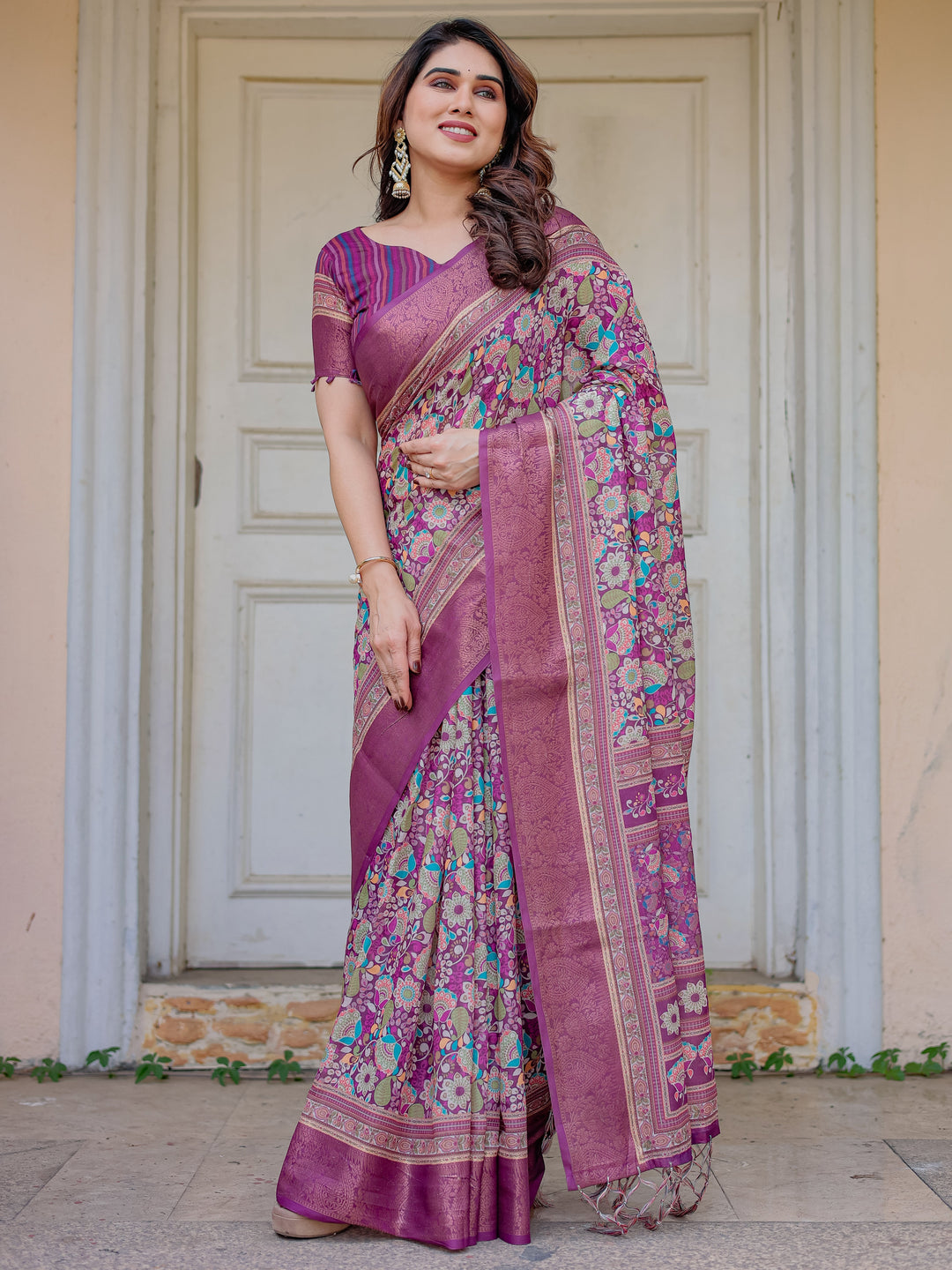 Wine Purple Multicolor Floral Woven Saree with Antique Zari Border & Rich Designer Pallu – Festive Ethnic Wear