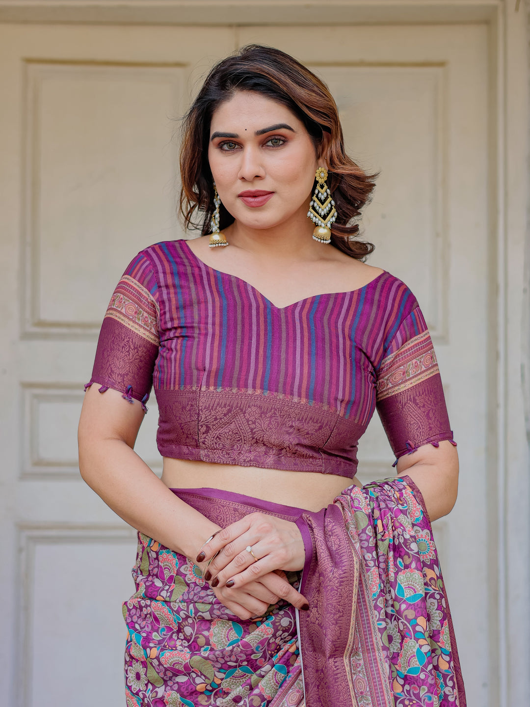 Wine Purple Multicolor Floral Woven Saree with Antique Zari Border & Rich Designer Pallu – Festive Ethnic Wear