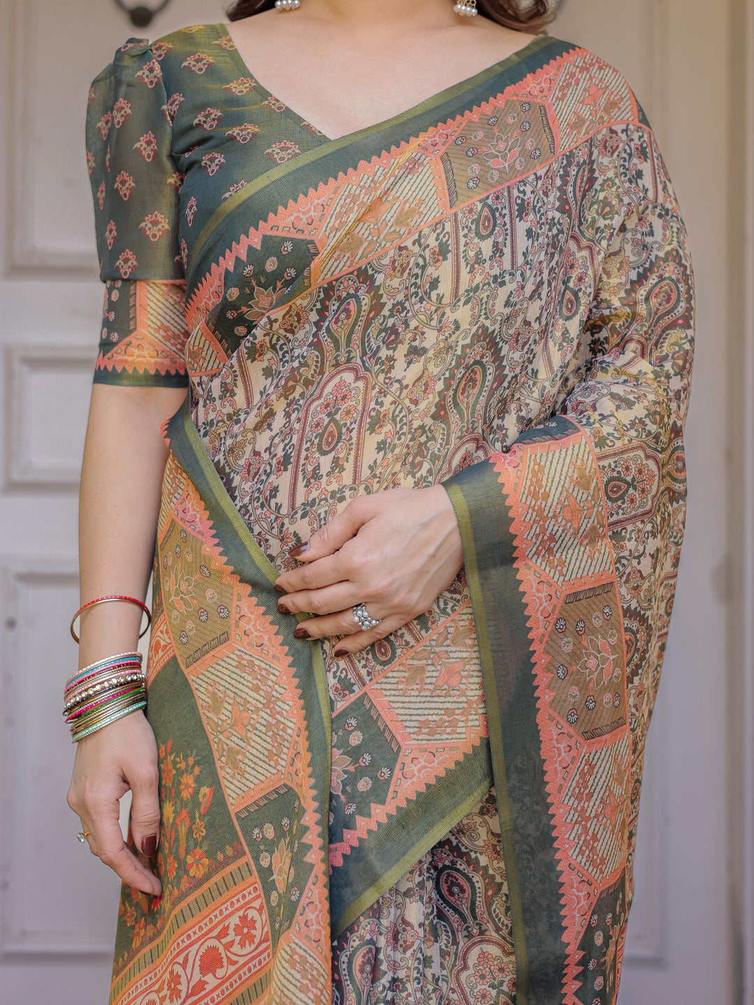 Beige & Olive Green Paisley Panel Printed Handloom Cotton Saree with Heritage Border & Tassels – Traditional Festive Wear