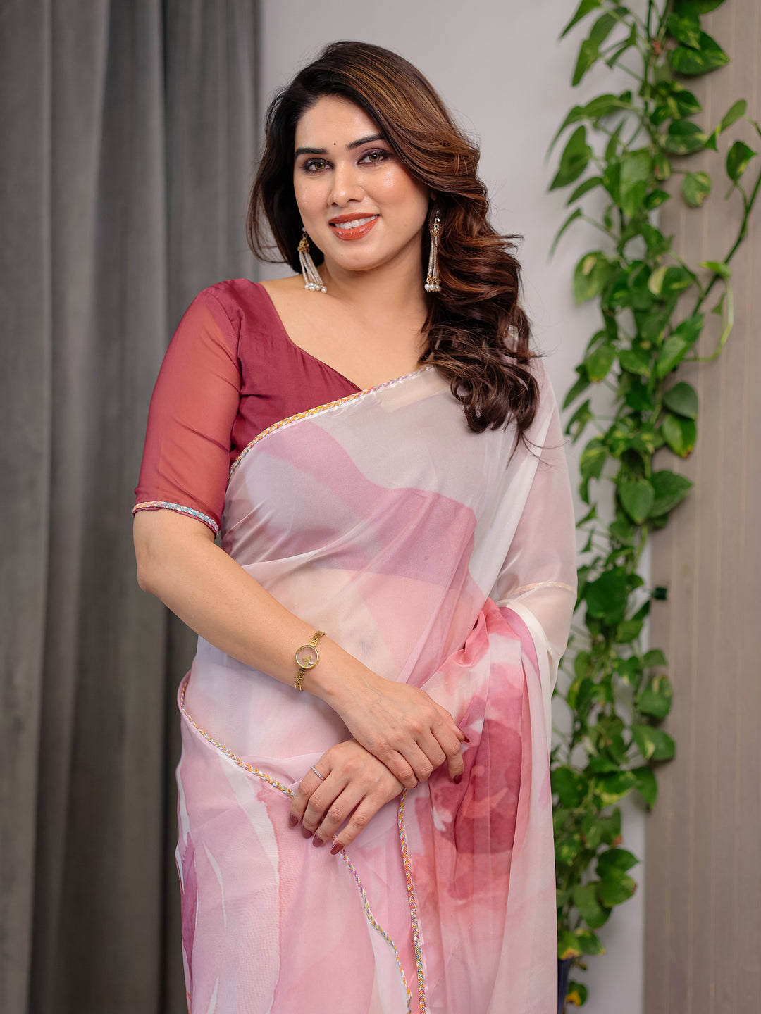 Blush Pink Designer Organza Saree with Artistic Flamingo Print & Multicolour Lace Border | Premium Lightweight Organza Saree with Attached Blouse Piece | Elegant Party & Festive Wear Saree