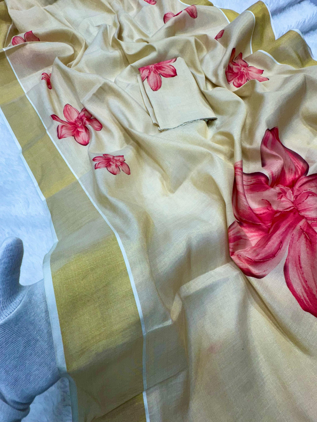 Elegant Beige Floral Print Gold Tissue Silk Saree for Women - Traditional Indian Attire with Pink Blossom Design