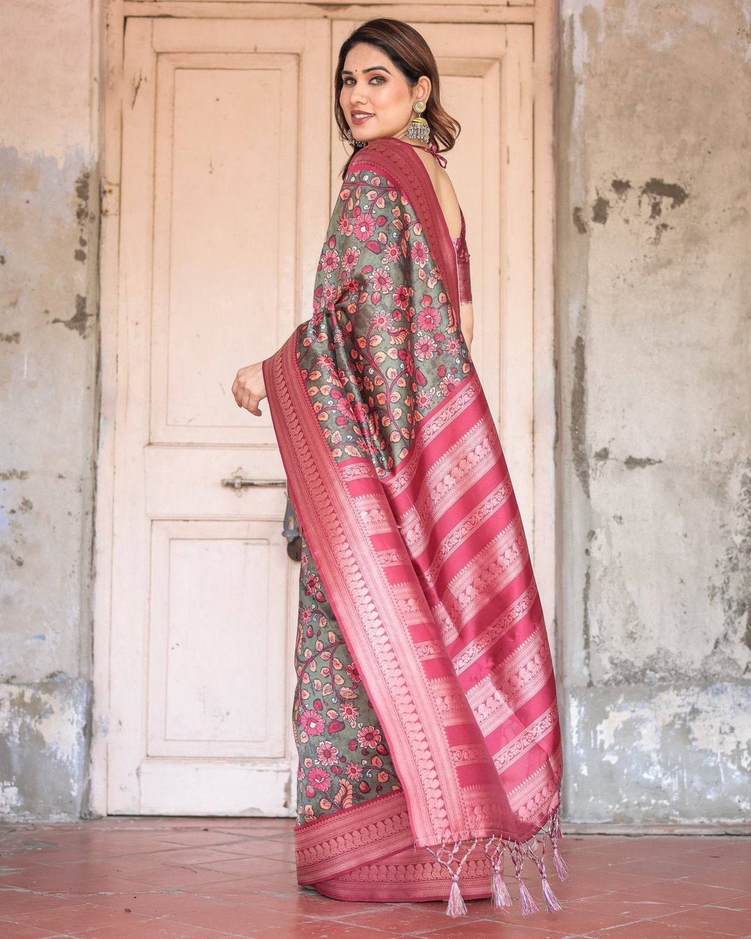 Luxurious Green Banarasi Silk Saree with Zari Border and Tassels RICH VARSHA H 1211-20