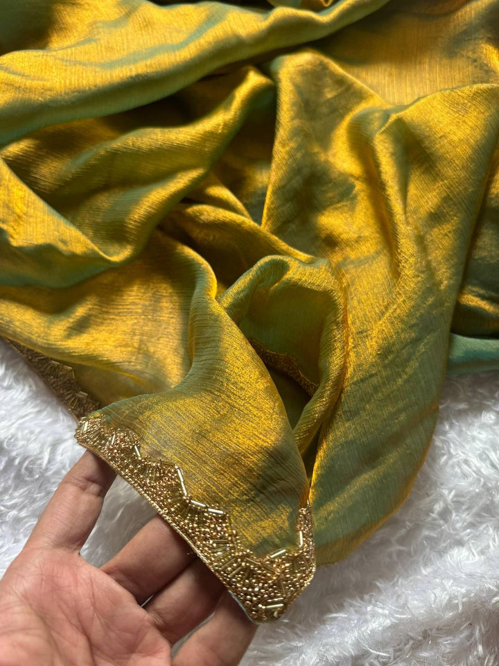 Gleaming Simri Golden Silk Saree – Shine Like a Star